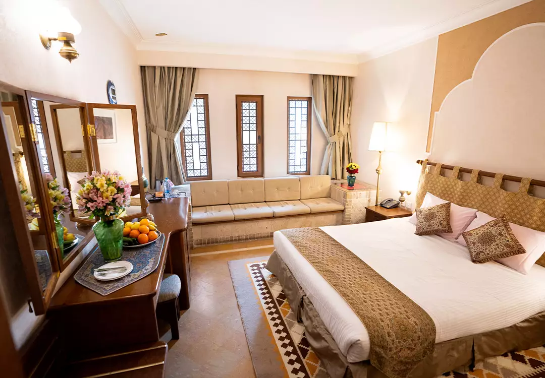 هتل پارسیان صفائیه یزد